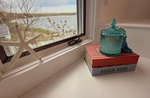 North Sea Cottage | waterfront Southampton beach cottage