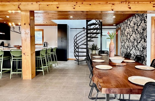 Swan Lake House | Waterlight Retreat at Filippini Pond | BethelWoods