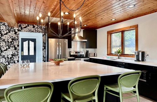 Swan Lake House | Waterlight Retreat at Filippini Pond | BethelWoods