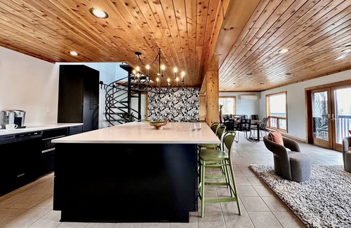 Swan Lake House | Waterlight Retreat at Filippini Pond | BethelWoods