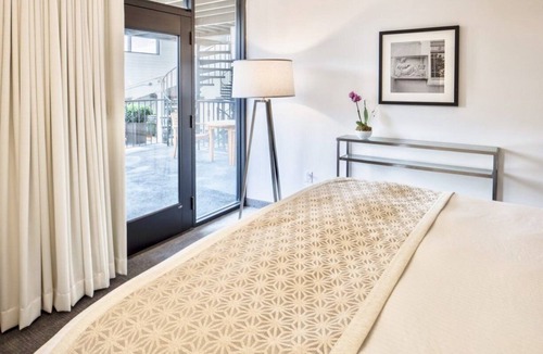 Ann Arbor Hotel | Weber's Hotel & Restaurant
