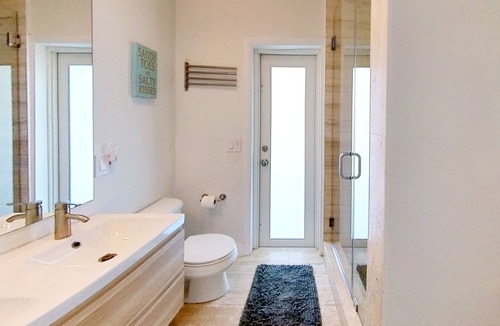 Tropical Bay Estates House | Welcome to Casa Del Mar 305 5251254