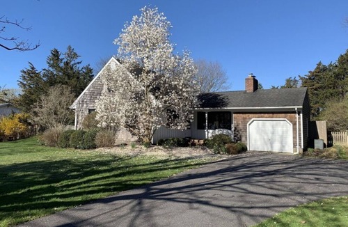 Westhampton House | Westhampton Summer Retreat 4BR/2Bath Cape with in-ground pool