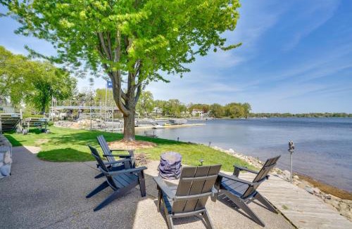 White Bear Lake House | White Bear Lake Lakehouse w/Dock & Paddleboards