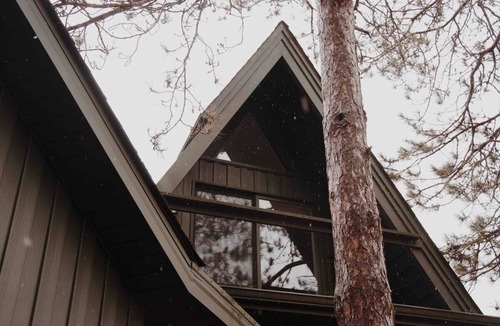 Beaver Bay Cabin | WILD PINES CABIN: A-FRAME WITH LAKE SUPERIOR VIEWS