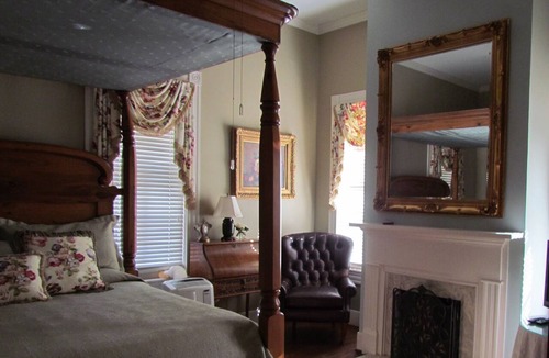 Natchitoches Bed & Breakfast | Wilkinson Room at La Maison Louisiane