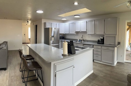 Dallas House | Wine Country Home 2 bedroom 2 full bathrooms