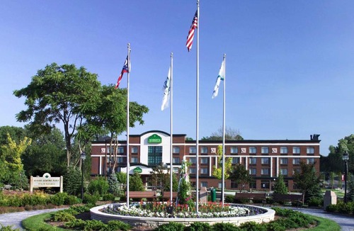 Sylvania Hotel | Wingate by Wyndham Sylvania-Toledo