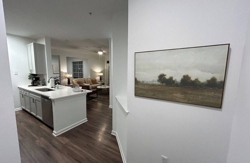 Alpharetta Apartment | Wonderful 2-Bedroom 2-Bath apartment with Attached Garage in Alpharetta