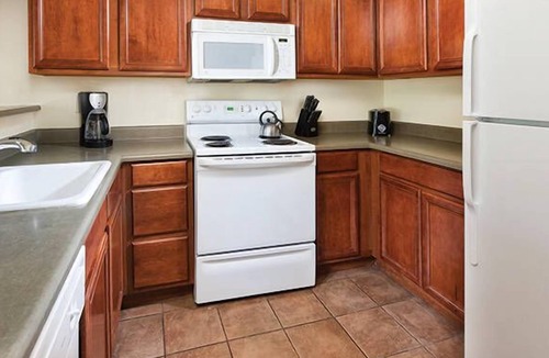 Round Hill Village Condo | Wyndham South Shore | Two 2BR/1BA Suites