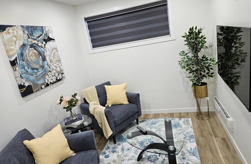 Saskatoon House | Xquisithomes: More than a stay, it's an experience