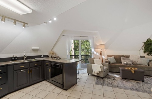 Stone County House | Yocom your dome away from home