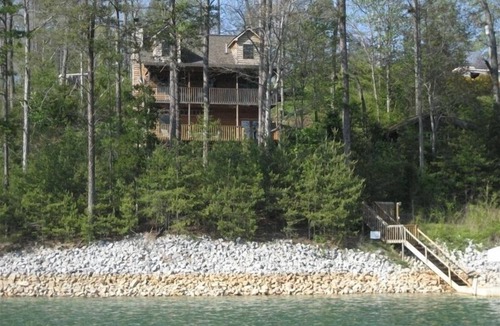 Big Creek Cabin | You won’t believe the view!