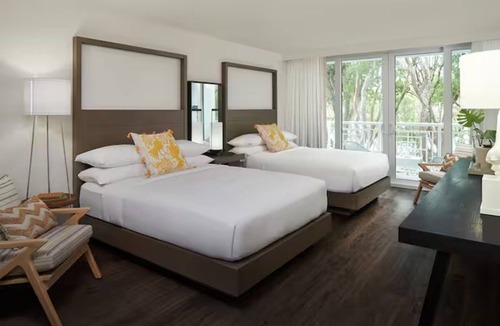 Rock Harbor Hotel | Your Key Largo Adventure Starts Here! 2 Great Units, Pets Allowed