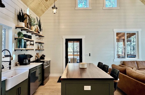 Zion National Park East Entrance Cabin | Zion Mountain Cabin Retreat is just minutes away from Zion National Park.