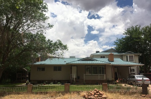 Hildale House | Zion’s South Hideaway Retro Room