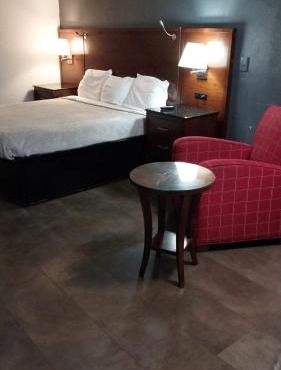 1BR 1B Sleeps 4 Full Kitchen 2 Beds Suite 134