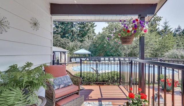 2 Mi to Dtwn Forest Grove: Quiet Studio w/Yard