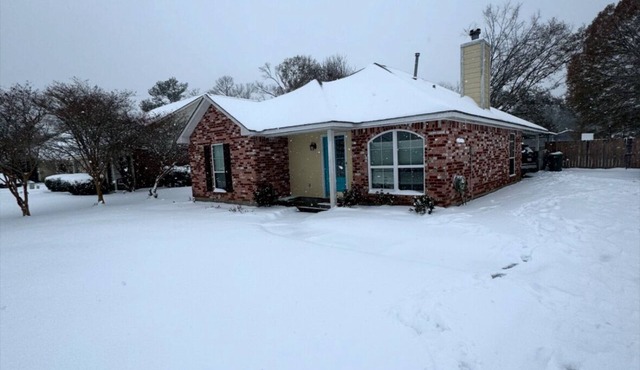 3-bedroom 2 bath house in Walker,LA - 20 mins from Baton Rouge