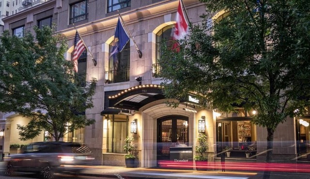 3 Spacious Units at Dosier Hotel Close to International Rose Test Garden!