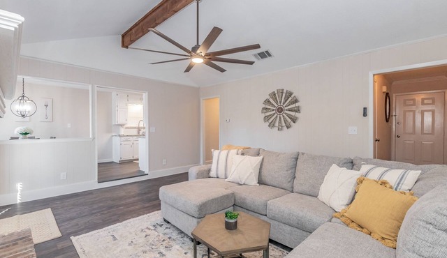 3Bed/2Bath Ranch Home in the Heart of Keller in Keller