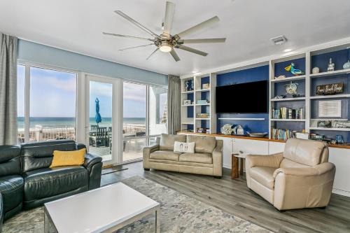 477 Fort Pickens Rd.