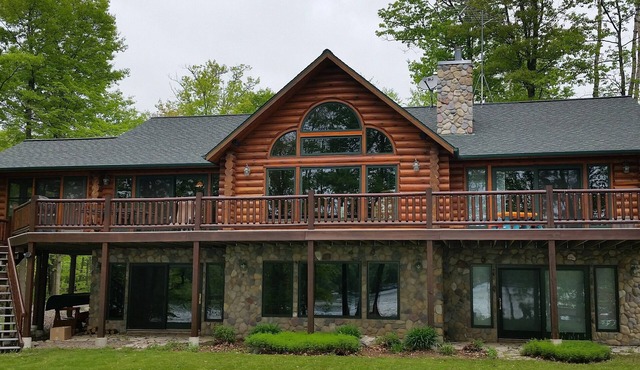 5 Bedroom 3 Bathroom cabin on Balsam Lake in Wisconsin