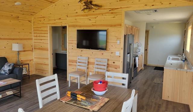 6 Mile Lodge in Devils Lake