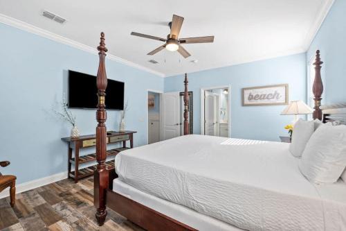 6BR Beach Home 5-Min Walk to Ocean W Resort Pool