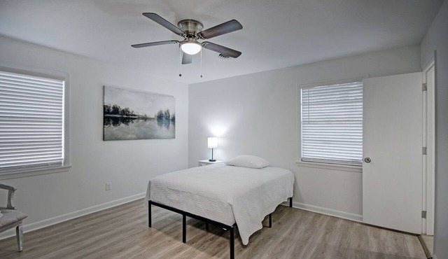 6BR Workforce/Group Stay Near I-55 & I-220 in Jackson