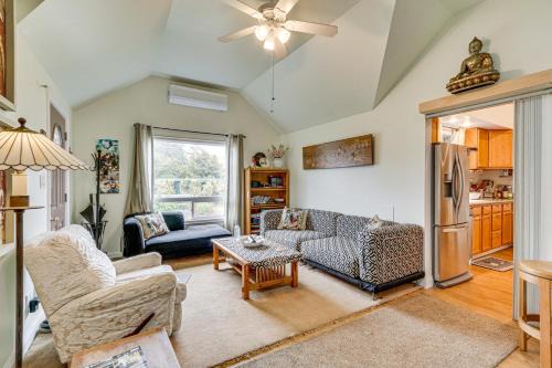 7 Mi to Dtwn Portland: Quiet Yet Central Home