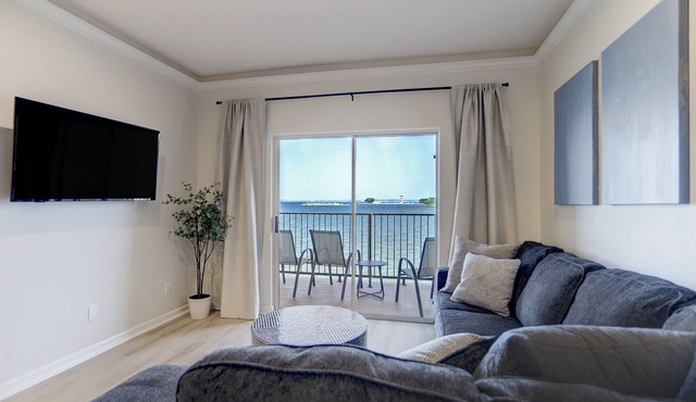 7037 Kingston Cove in Willis