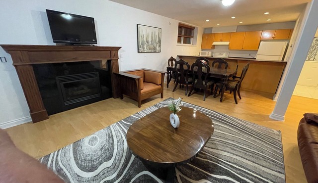 Adorable,2 bedrooms in West Vancouver in West Vancouver