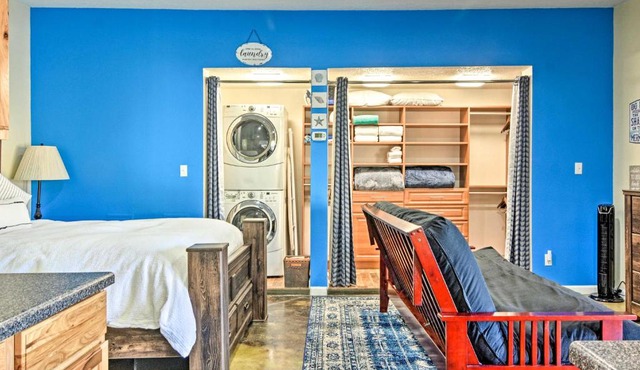 Albuquerque Studio with Shared Pool & Fire Pit!