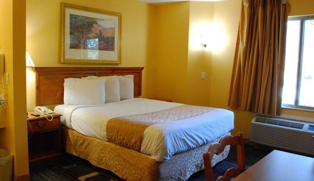 Americas Best Value Inn Addison Dallas