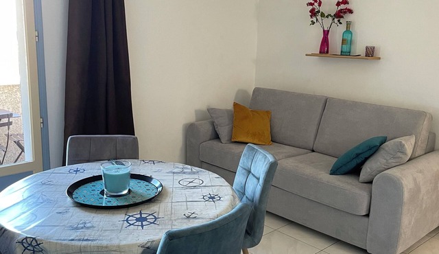 Apartment for 4 people in l'île rousse very nice sea view in Corbara