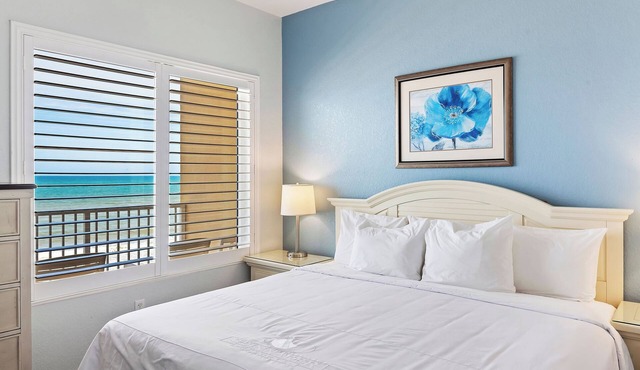Atlantic Coast Condo Near Fishing Piers, Dining & Local Attractions