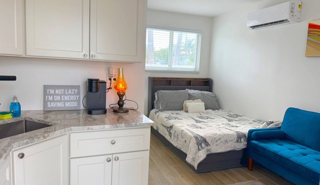 Awesome Studio in Pompano Beach!