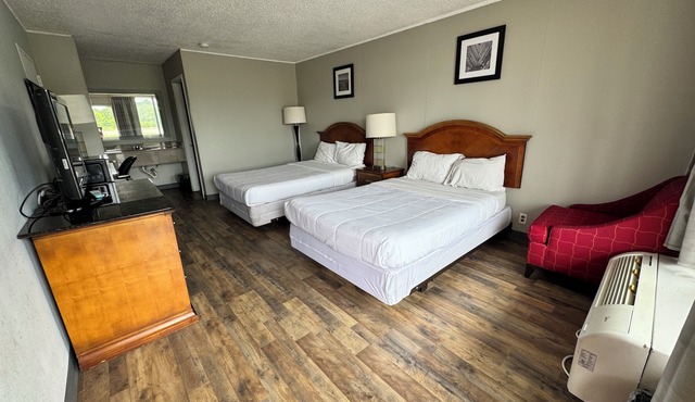 Bayou Inn
