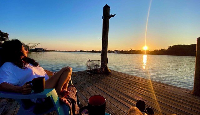 Bayou Life Lodging, Charter Fishing, Ecotourism. Only 25 miles to French Quarter