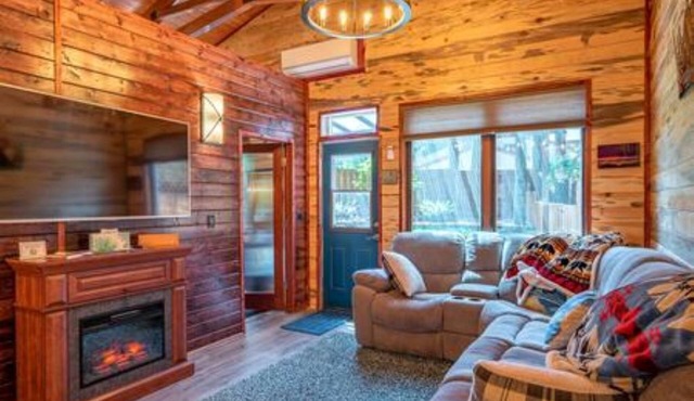 Bear Lodge - Heart of Wine Country