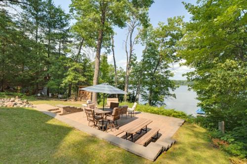 Benoit Lake Escape! Luxe Northwoods Cabin