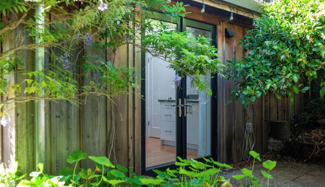 Berkeley Garden Cottage