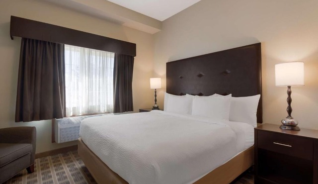 Best Western University Inn and Suites