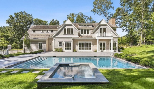 Brand New 7 bedroom Luxury House with Sauna, Gym in amazing location!