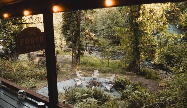 Brand New Cabin on Big Creek 5 mi to Mt Rainier NP
