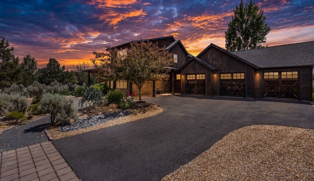 Brasada Ranchview Hot Tub | Fire Pit | Bunk Room