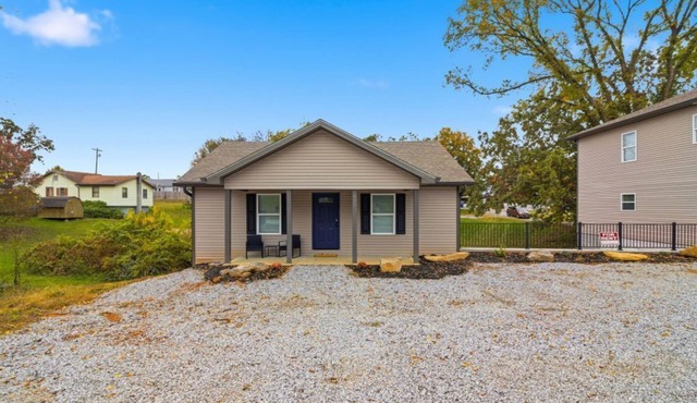 Bright and Cozy 4BR Home Away from Home