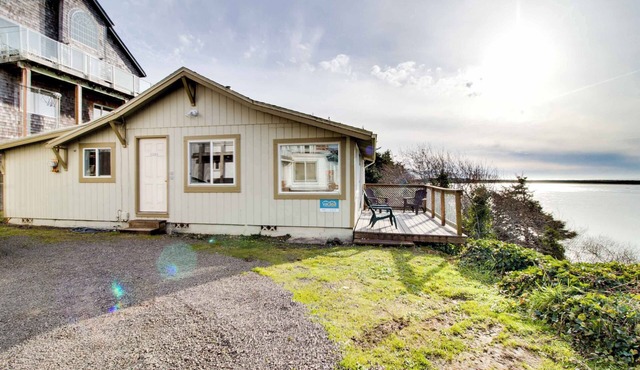 Bright Oceanfront Home with Stunning Pacific and Bay Views Near Town