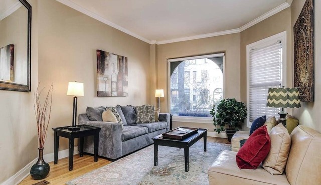 Brownstone in Gold Coast